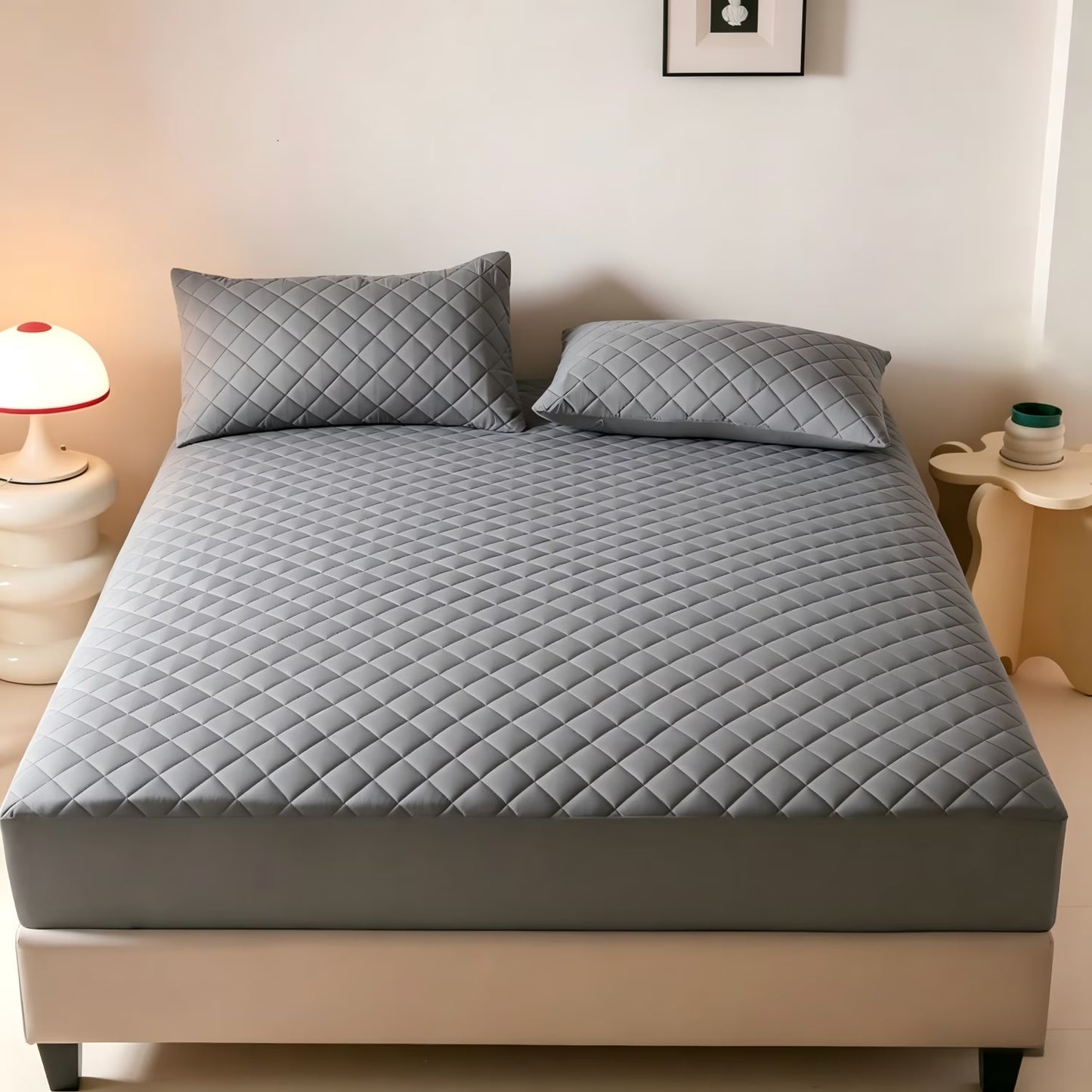Waterproof Mattress Protector Pad Queen Machine Washable, Breathable Mattress Topper with Deep Pockets, All-Season Use, Hotel Quality (Queen, Grey)